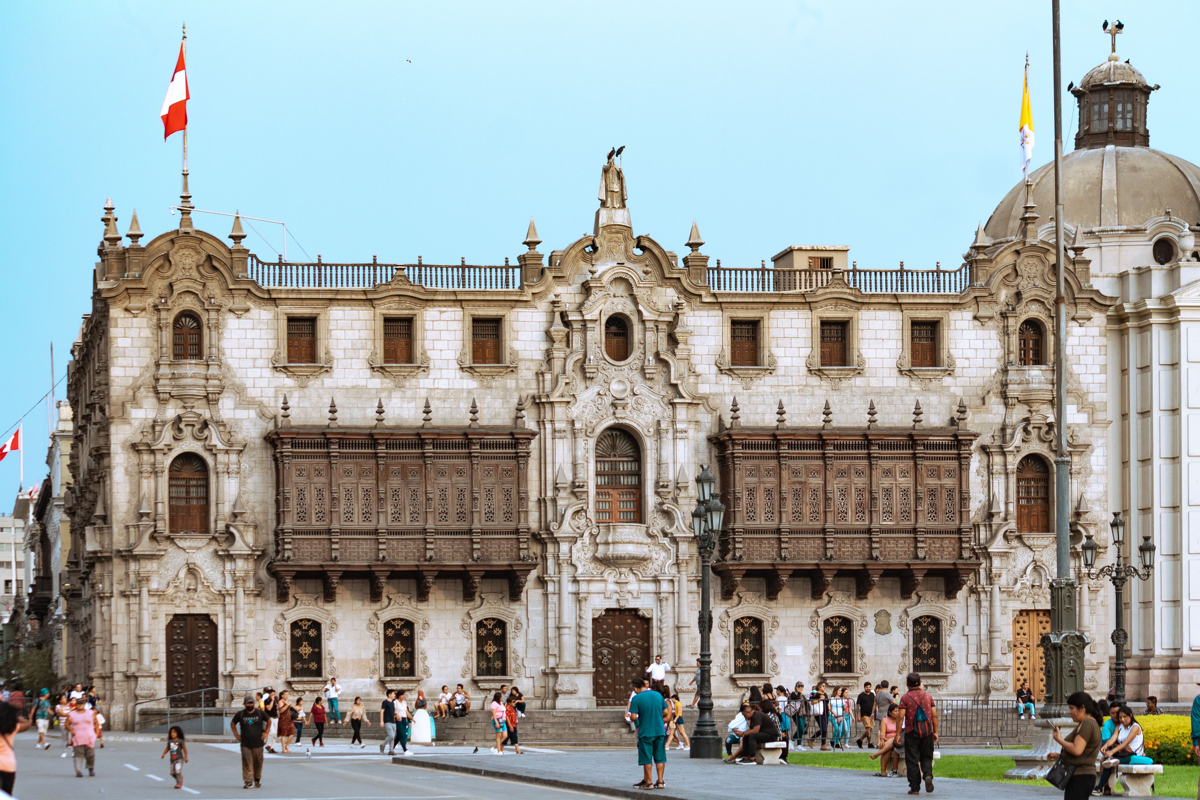 BIENVENIDA Y CITY TOUR EN LIMA